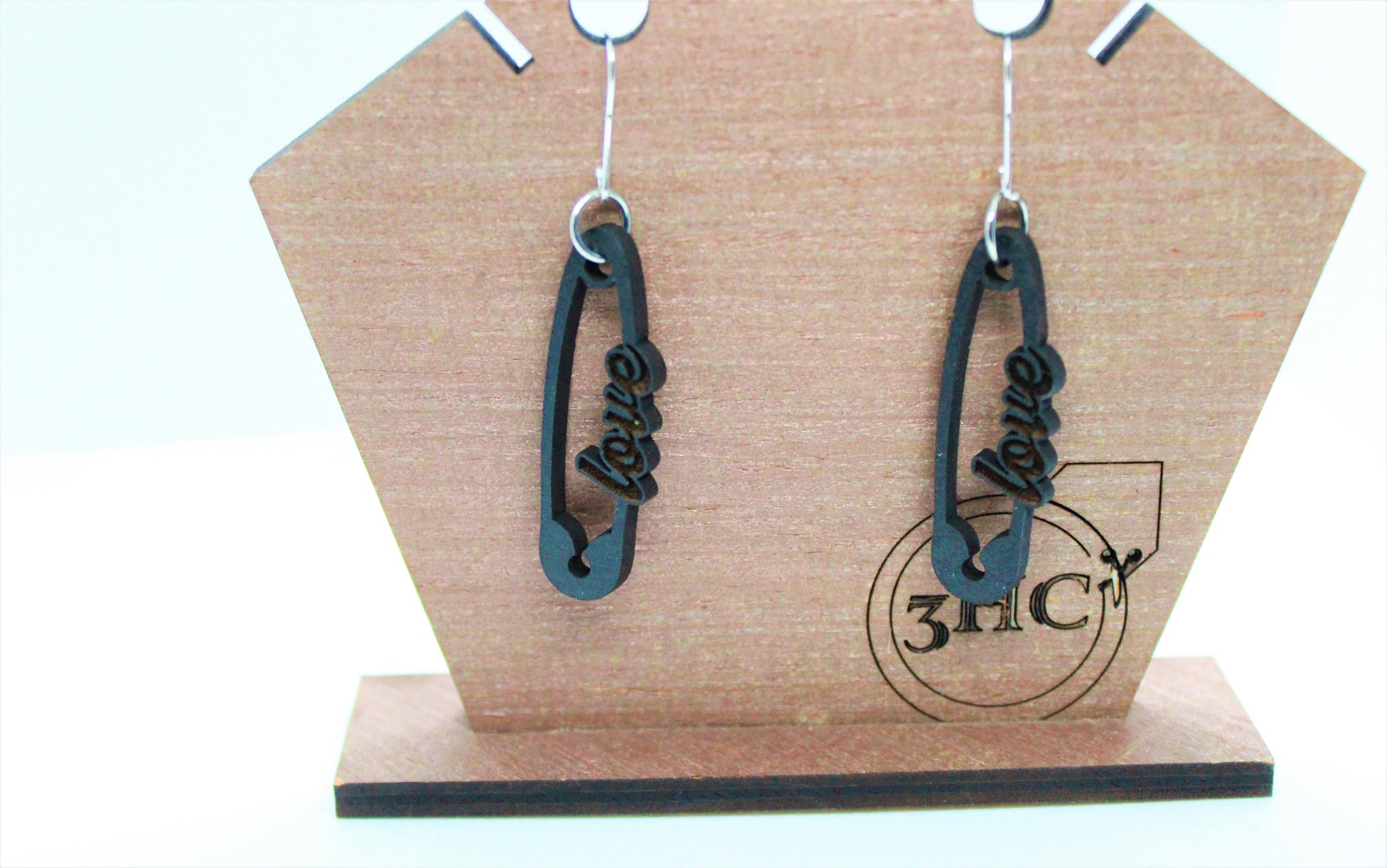 Love earrings image 4